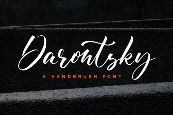 Darontsky Typeface Review: Luxury Script for Branding